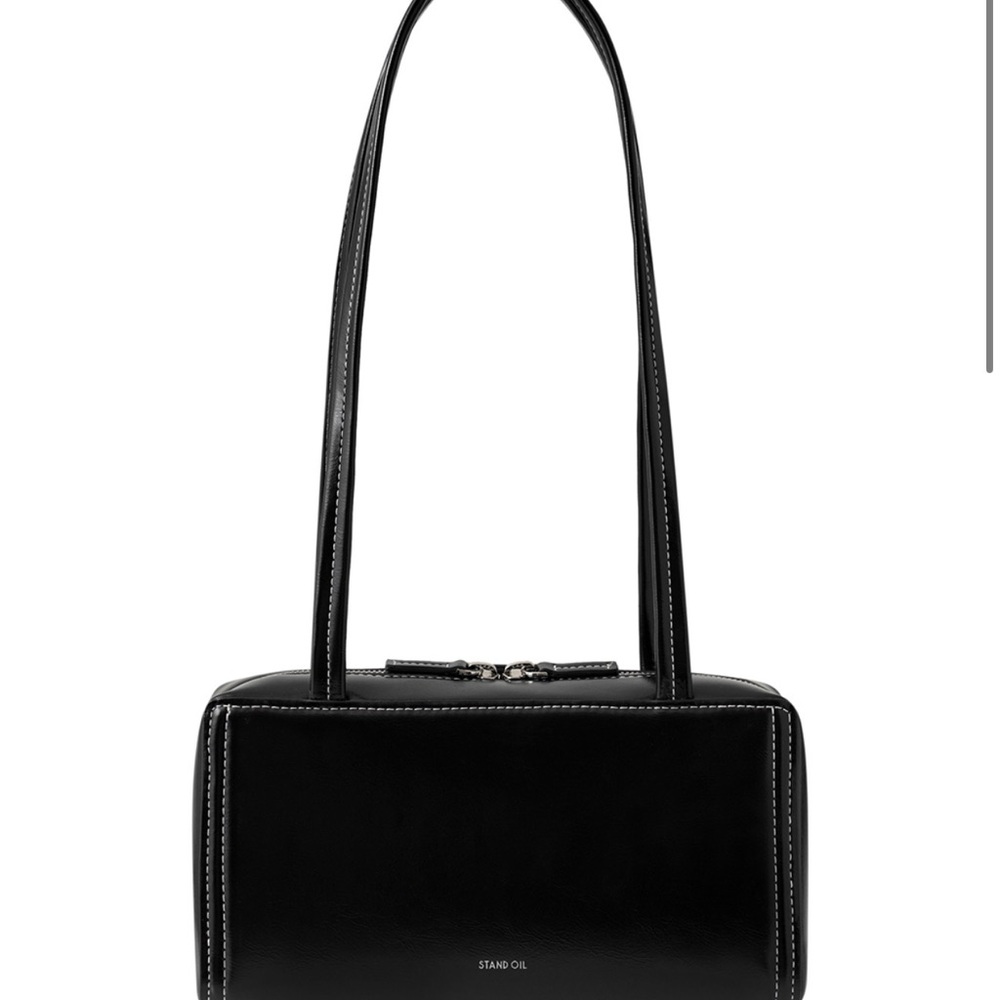 Stand oil posh bag/ stitch black
